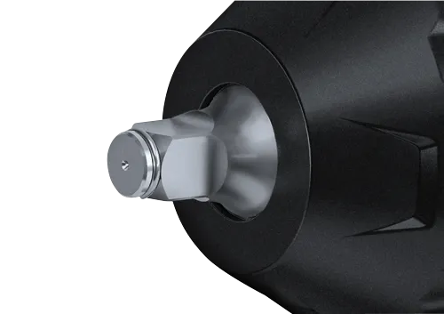 Douille hexagonale avec tête de couleur argent et corps noir.