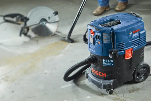 Aspirateur Bosch HEPA Ready avec fonction "AFC Automatic Filter Cleaning".