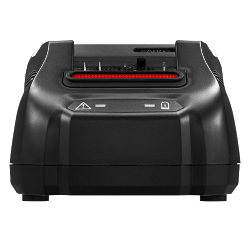 Chargeur de batterie noir avec texte visible "PAG6G(25-TPE<" et icônes d'avertissement et de batterie.