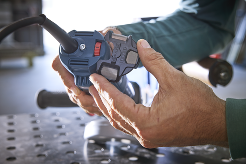Bosch tool with red dial set to 5, and “KEEP CLEAN” attachment with numbers 1, 3, and 6 visible.