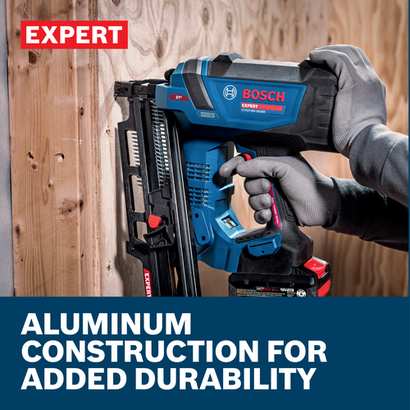 Web Image white features and worker using the Bosch 21EXTMAG 21º Ext. Magazine on a construction.