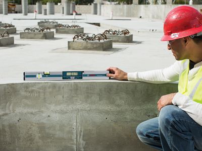 GIM 60 24 In. Digital Level_GIM 60_Level Concrete Wall