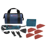 Kit multiherramienta Bosch GOP40-30 con diversas hojas y accesorios, incluyendo una bolsa de transporte azul, una caja y múltiples hojas de lija rojas.