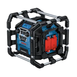 Subwoofer BOSCH con pantalla que muestra "3.25 93.1", "PRESET" y mando de volumen/reloj.