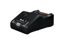 Cargador Bosch AMPShare con texto "TURBO" y "ACTIVE AIR COOLING", con luces indicadoras de alimentación y modo.